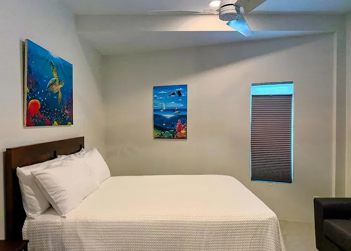 Hibisco Belize Aparthotel 4*
